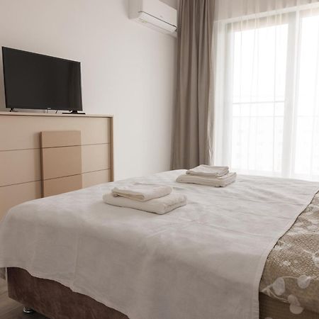 Rescossa Apartment Bukares Bagian luar foto