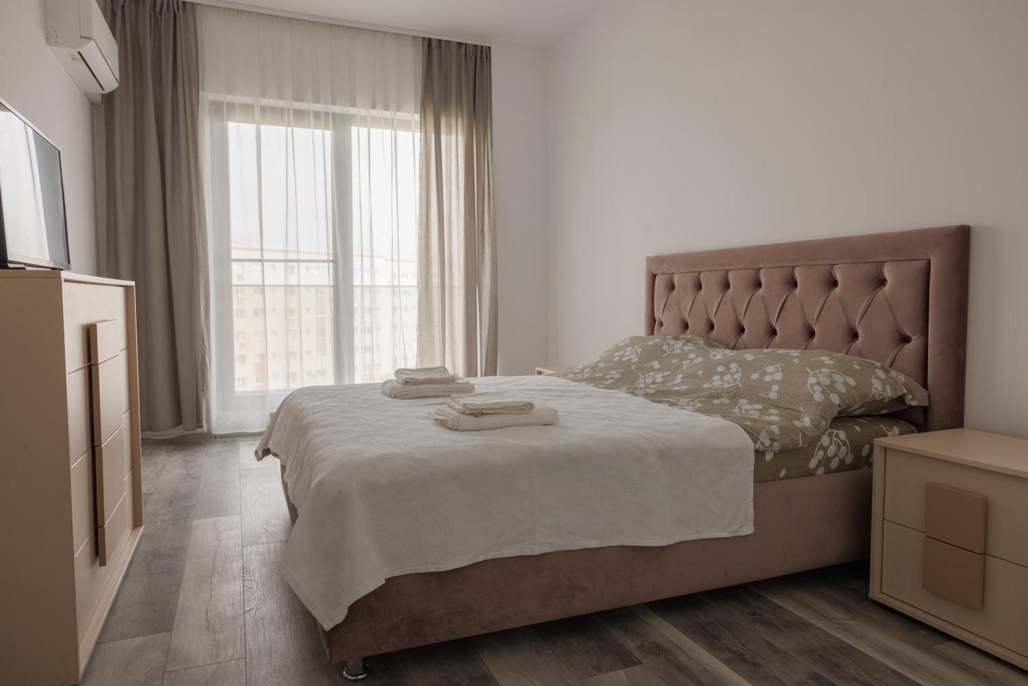 Rescossa Apartment Bukares Bagian luar foto