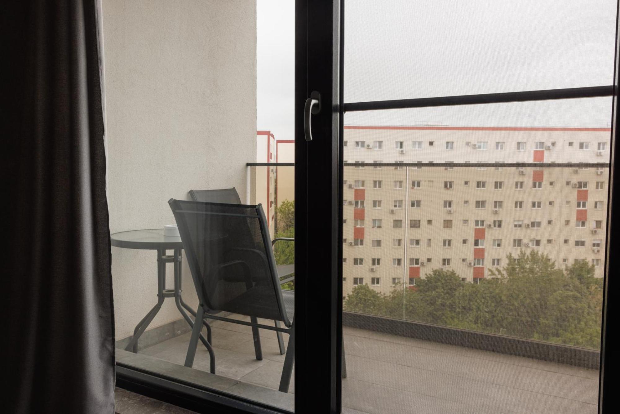 Rescossa Apartment Bukares Bagian luar foto