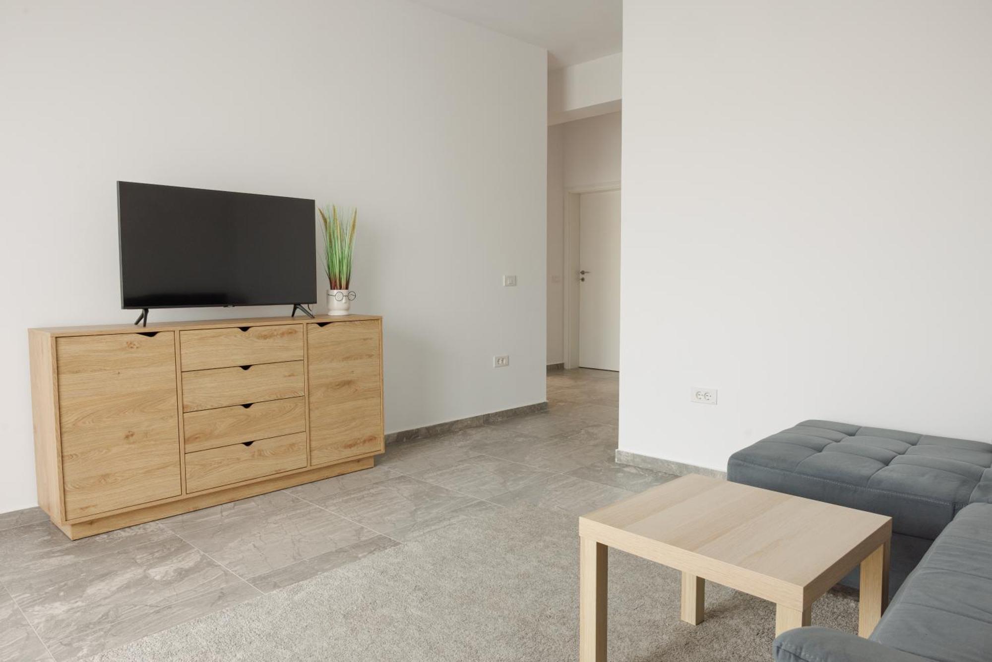 Rescossa Apartment Bukares Bagian luar foto